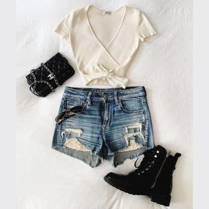EUC American Eagle High Waisted, Distressed Denim Short Shorts - Size 4 US